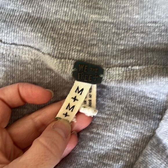 Free People Get Together Gray Long Sleeve Shirt Size Medium - Picture 5 of 7